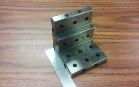 ANGLE PLATE 3x3x3" stepped,Precision Ground w. tapped holes 0.0002" #PGAP-3-IN